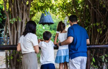 family enjoying a day in Mundomar